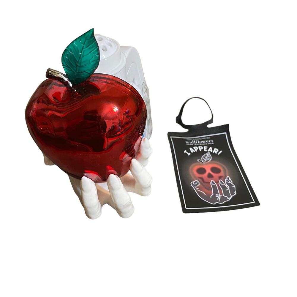 Bath & Body Works Evil Apple Skull Witch Hand Wallflower Plug-In Night Light Up